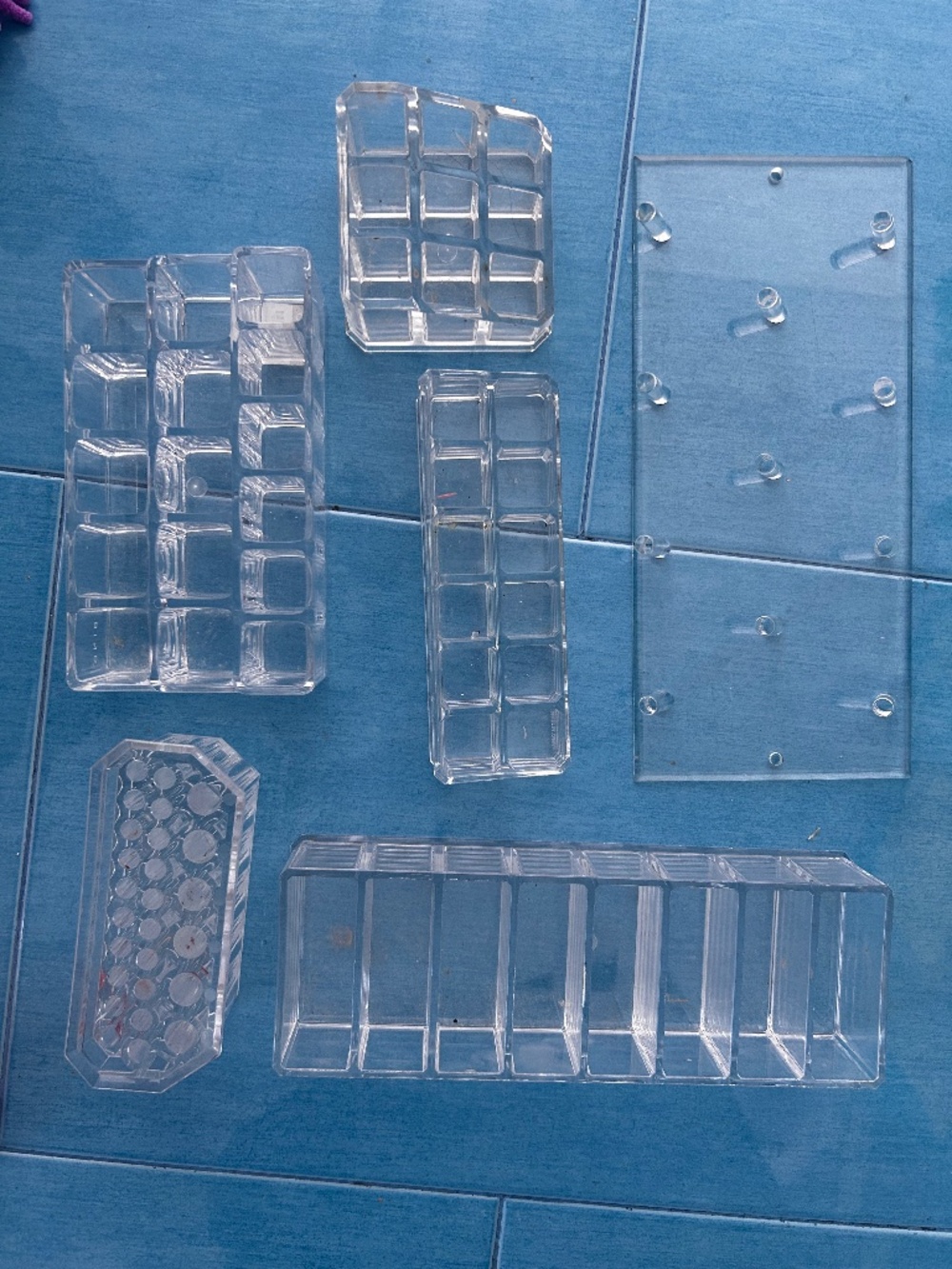 Acrylic assortment of holders -6